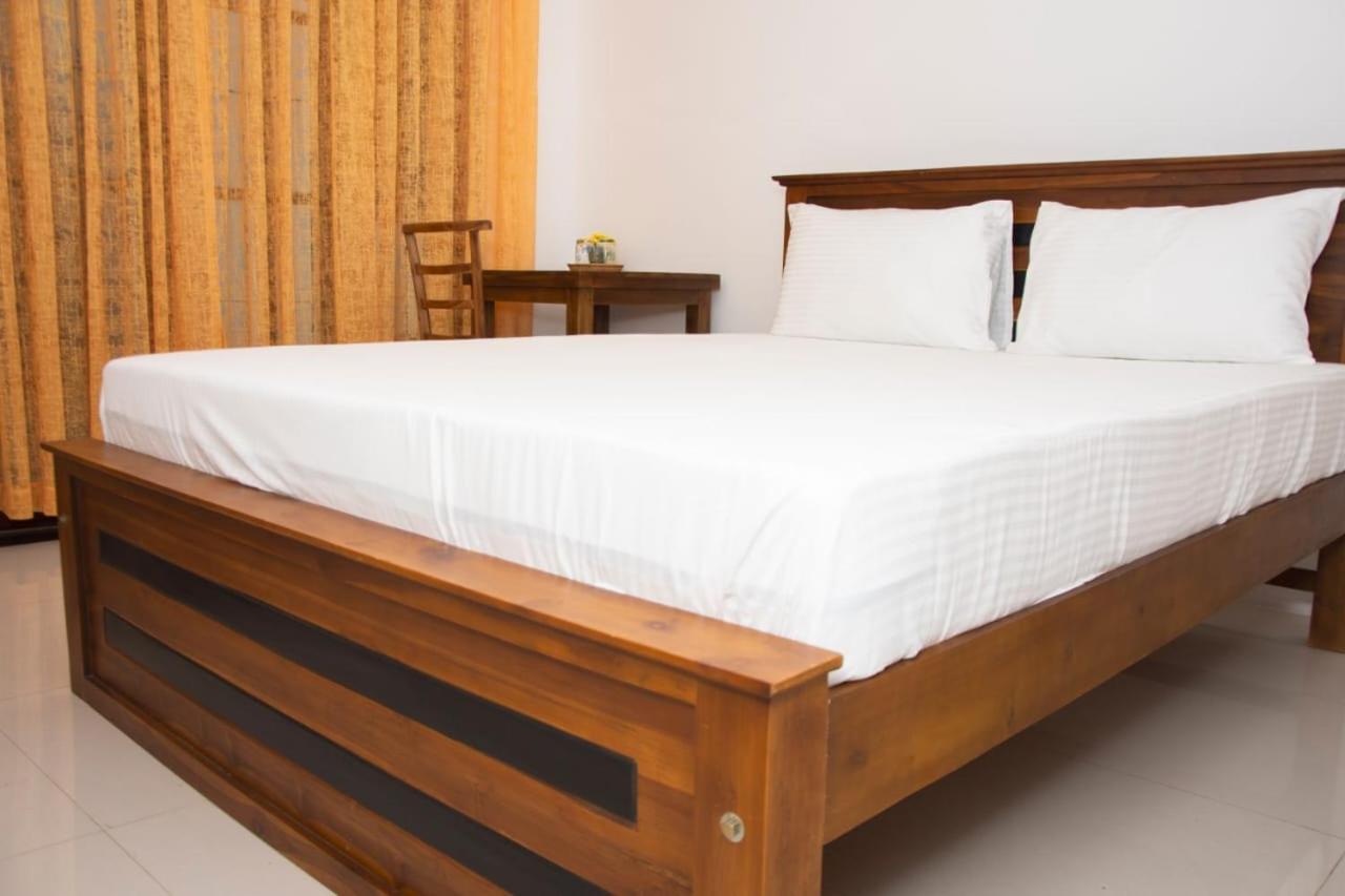 Sanmi Airport Resort Katunayaka Zewnętrze zdjęcie